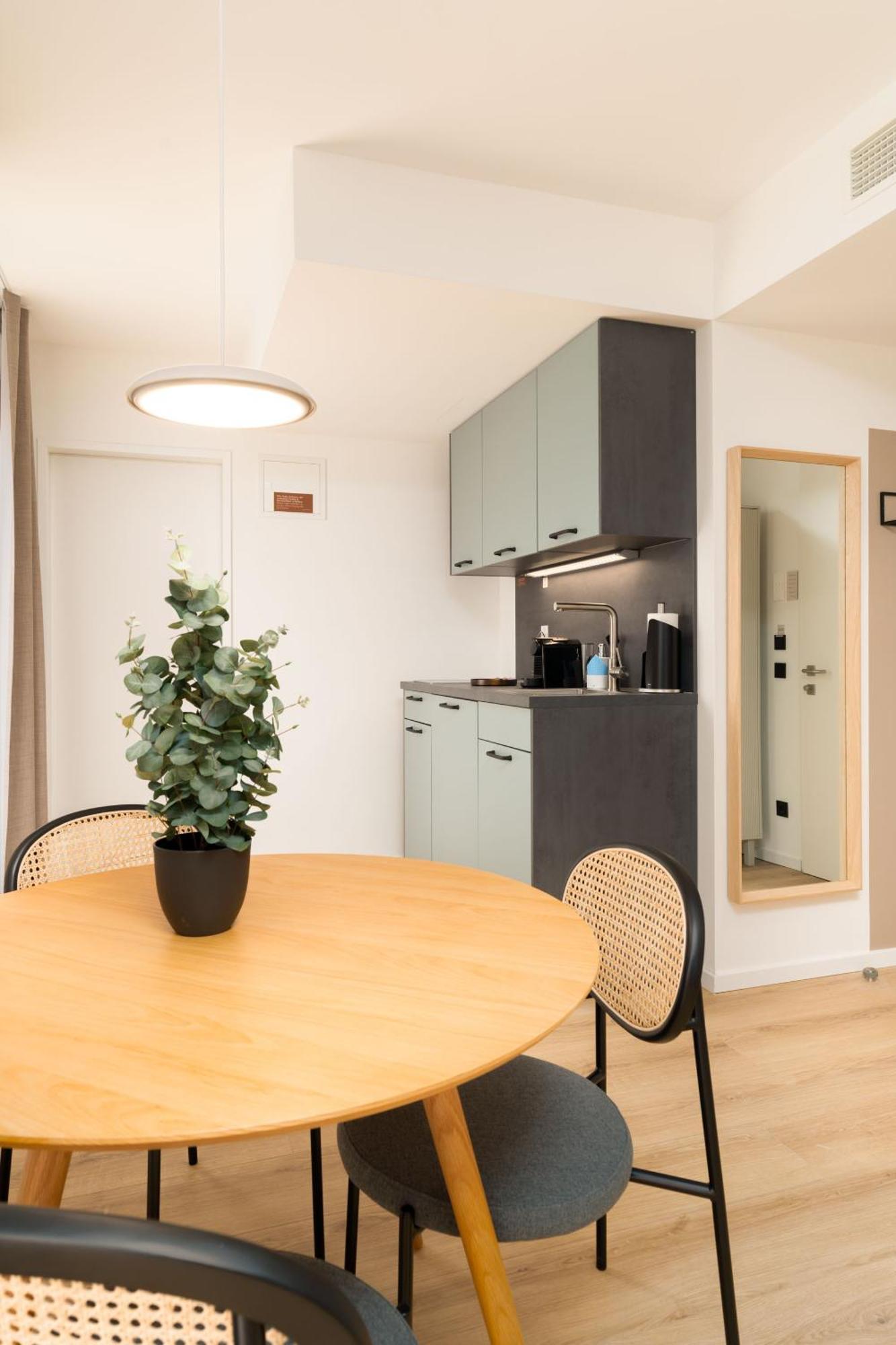 Limehome Favoritenstr. Apartamento Viena