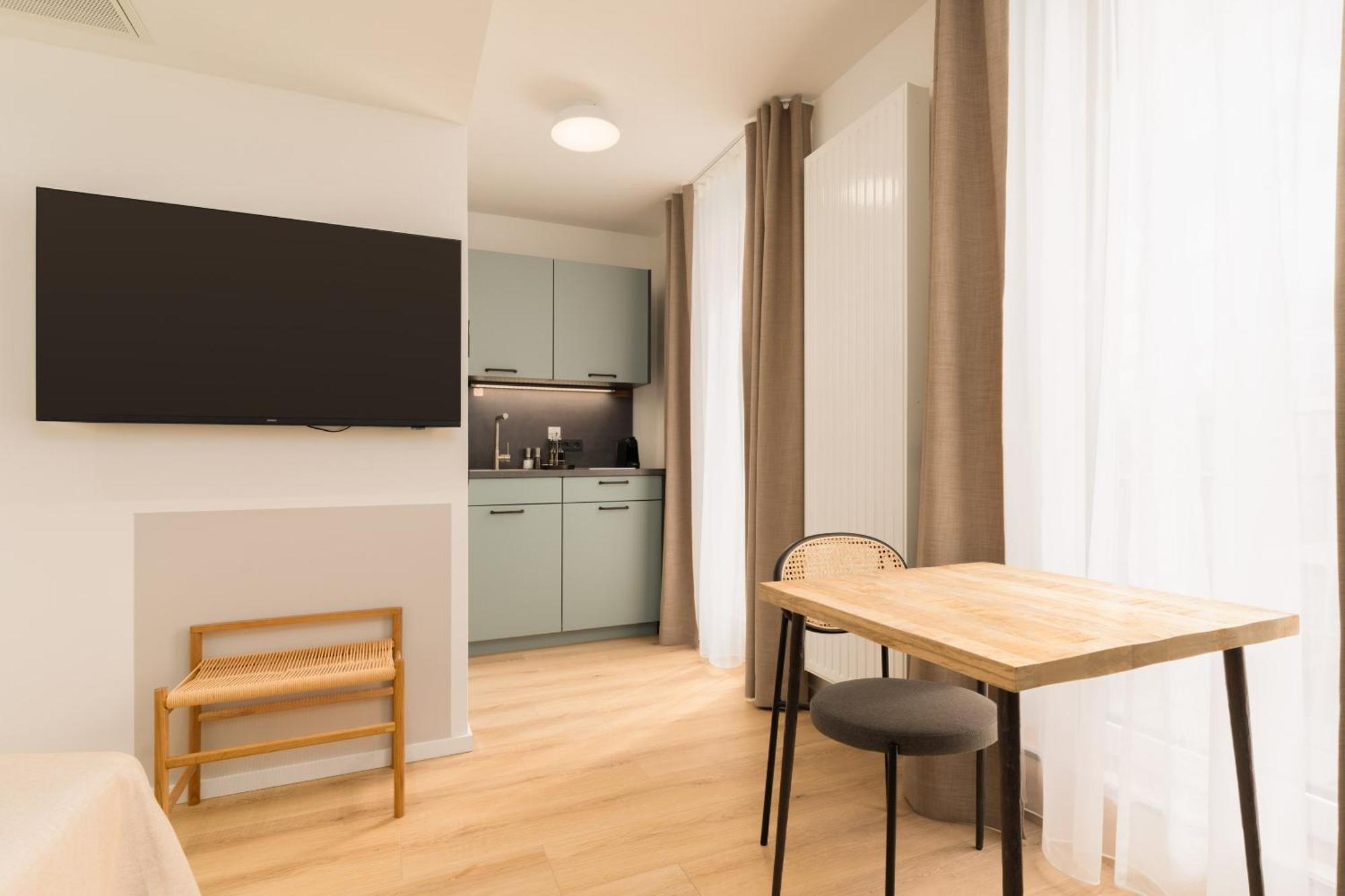 Limehome Favoritenstr. * Viena